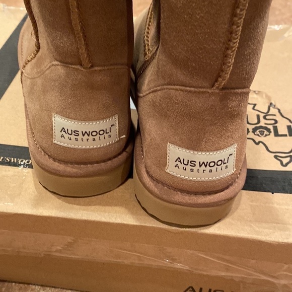 AUS WOOLI Australia Tall tan boots size 9 - Picture 4 of 11